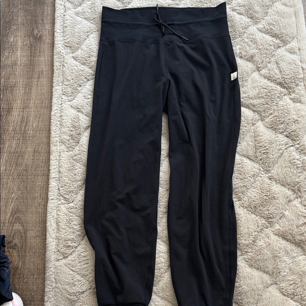 Vuori Women’s Joggers